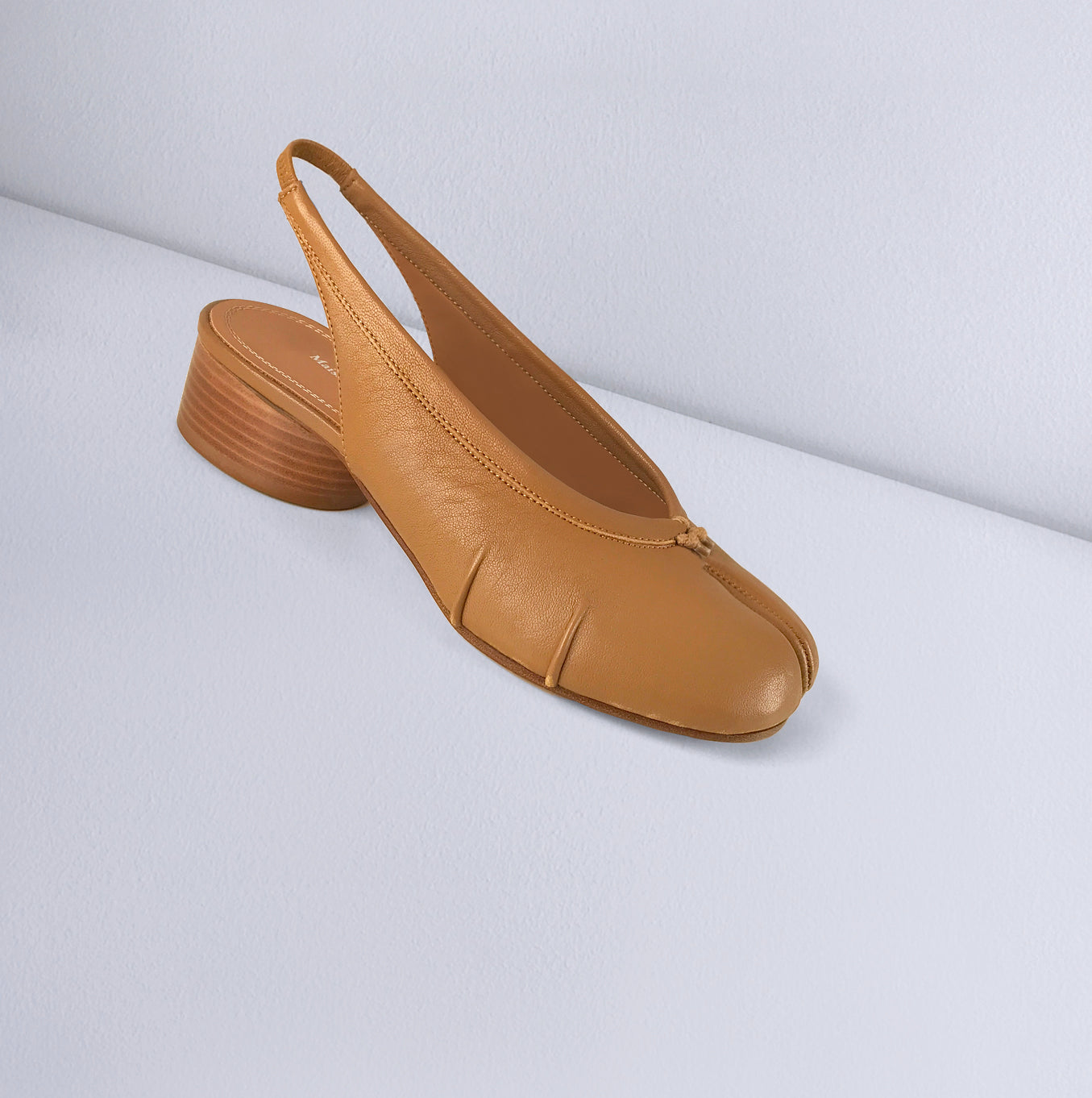 TABI SLINGBACK PUMP