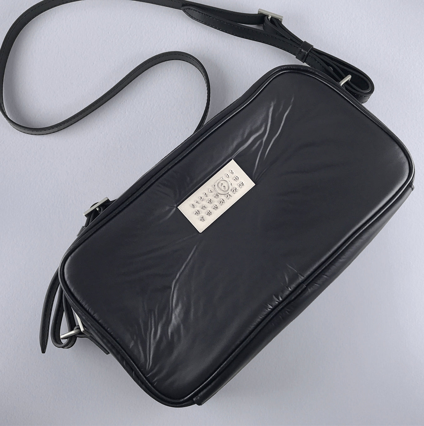 NUMERIC CROSSBODY